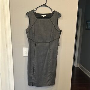 New York & Company Gray Sleeveless Sheath Dress